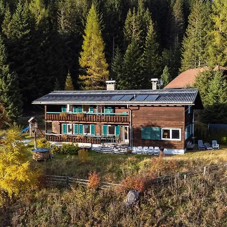 Carmaliva Villa